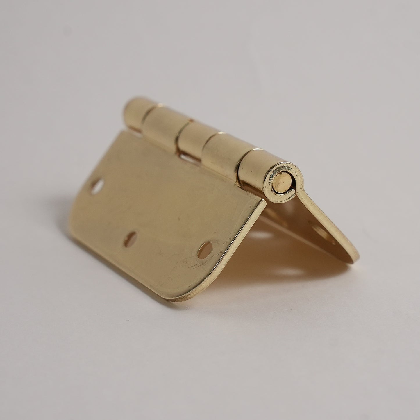 Aksis Hinge – Built-In Door Stop Hinge (Set with Screws) Brass