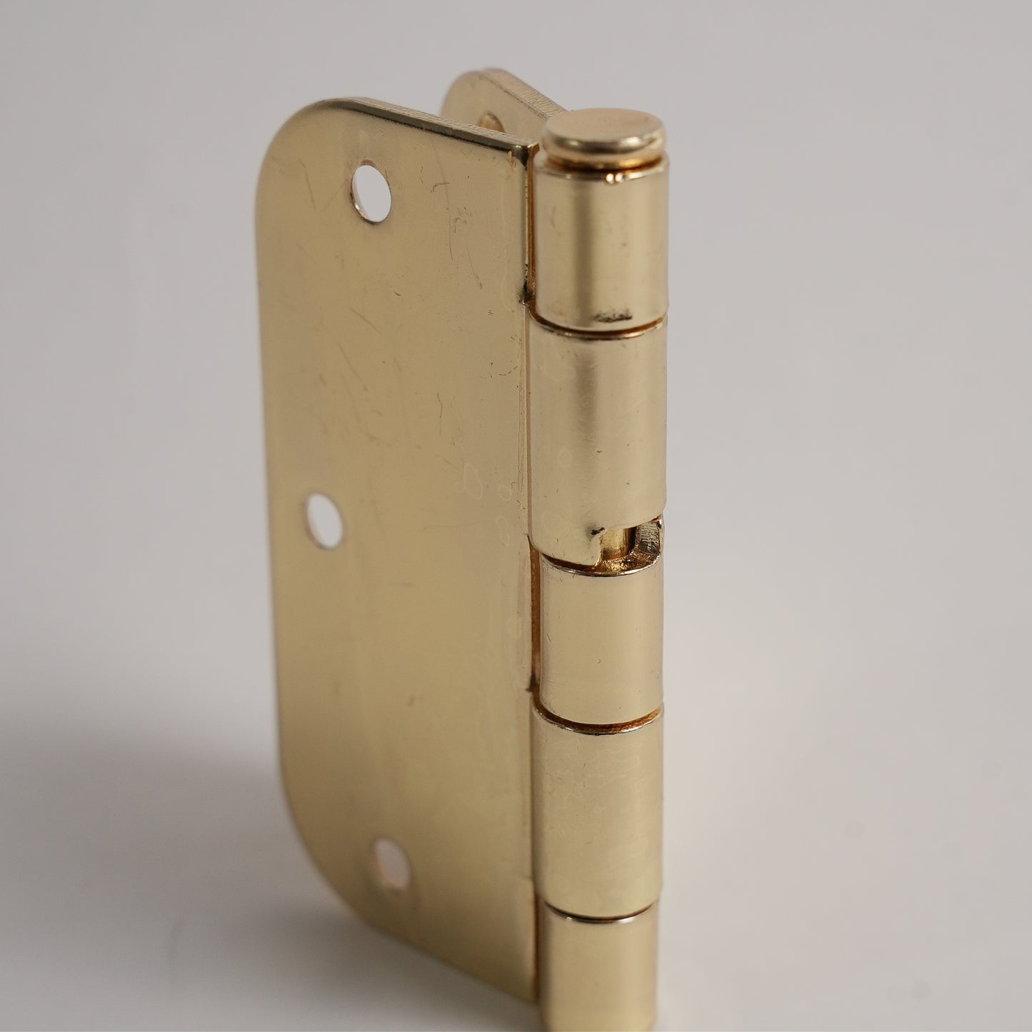 Aksis Hinge – Built-In Door Stop Hinge (Set with Screws) Brass