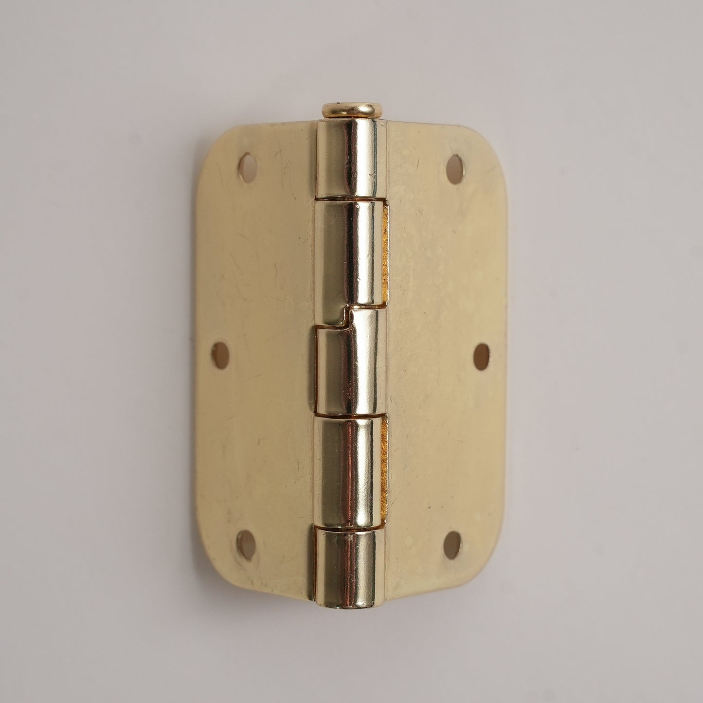 Aksis Hinge – Built-In Door Stop Hinge (Set with Screws) Brass